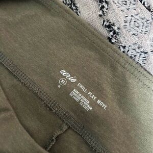 Aerie Forest Green Chill Play Move Leggings